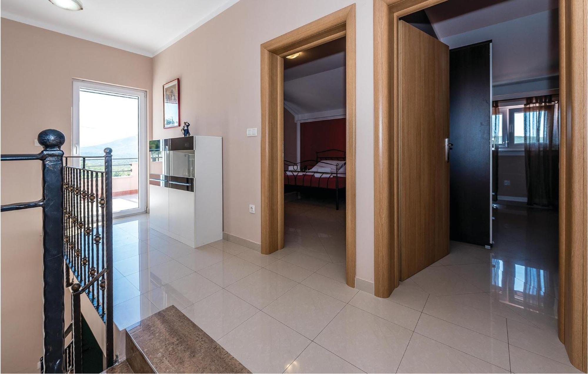 Gorgeous Home In Kijevo With Kitchen ภายนอก รูปภาพ